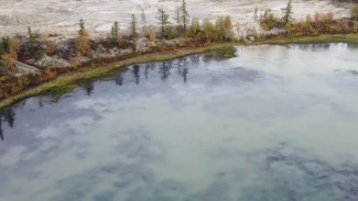 Озеро обмелело: в Надымском районе жители обеспокоены судьбой местного водоема