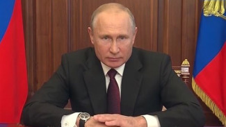 Прямая поддержка людей - залог роста экономики: Владимир Путин выступил с обращением к россиянам