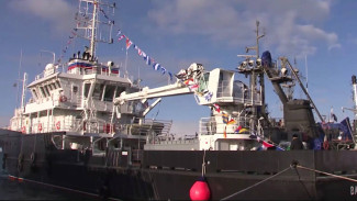 Новое гидрографическое судно «Василий Бубнов» подняло Андреевский флаг в Корсакове