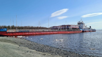 На Ямале открыли продажу билетов на паром Салехард — Приобье