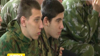 Более 30 кадетов из Ноябрьска, Нового Уренгоя и Губкинского полностью погрузятся в армейскую жизнь