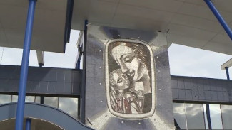 Панно, ставшее историей: «Сургутскую Мадонну» хотят сделать памятником культурного наследия