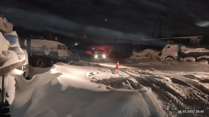 В ямальской глубинке снегоход сбил пешехода 