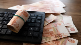 Руководитель компании в Надыме задолжал сотрудникам более 1 миллиона рублей