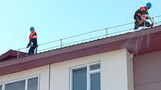 При выявлении нарушений чистки крыш ямальцы могут обратиться в Госжилнадзор по системе ГИС ЖКХ