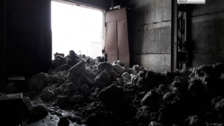 Фотографии заброшенного завода в Надыме, где погиб 3-классник