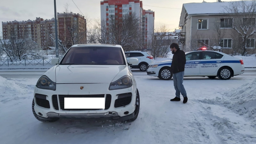 «Доездился»: в Салехарде опасный дрифтер на белом «Porsche» попал под «уголовку»