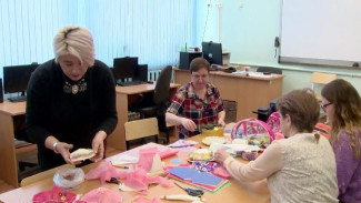 Защищают и украшают одновременно: рукодельницы Ноябрьска приступили к пошиву стильных медицинских масок