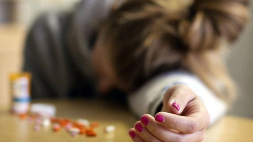 Попытка самоубийства в Ноябрьске: девочка-подросток наглоталась таблеток