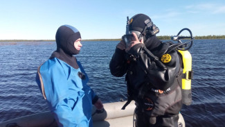 Ямальские спасатели подняли со дна озера в Пуровском районе тела утонувших рыбаков
