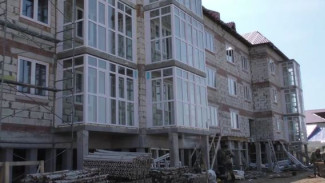 К концу года жители аварийных домов Красноселькупа переедут в новые многоквартирники