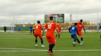 Футбольные баталии: в Надыме прошли состязания на Кубок губернатора Ямала