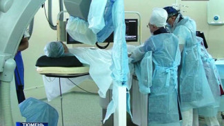 Более 40 специалистов из городов УрФО получили урок от одного из ведущих хирургов России