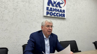 Представитель губернатора ЯНАО подал документы на праймериз «Единой России»