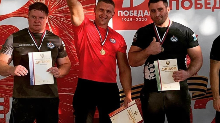 Новоуренгойский армрестлер Дмитрий Павин завоевал «бронзу» на Кубке России - 2020