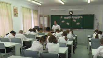 В десяти школах Ямала ввели оценки за поведение