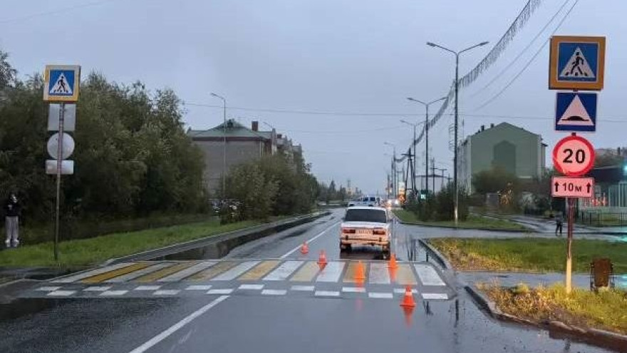 В Лабытнанги водитель ВАЗа сбил человека на нерегулируемой зебре