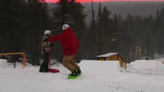 Соревнуются почти каждые выходные: как надымские сноубордисты открыли спортивный сезон