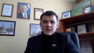 Ямальскому депутату в ответ на публичное заявление предложили рассказать, сколько он зарабатывает