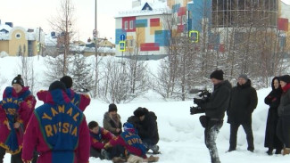Спорт объединяет народы: канадские журналисты снимают на Ямале фильм об Арктических зимних играх