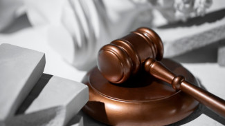 Житель Надыма заплатит штраф за покупку поддельных больничных листов