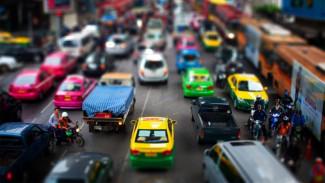 Никаких такси во дворах: с 1 января вступил в силу целый ряд законов для транспорта