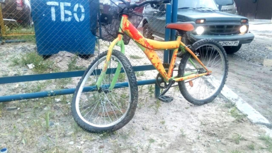 В Тарко-Сале водитель сбил 11-летнюю девочку-велосипедиста