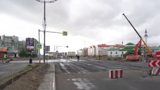  В Новом Уренгое после капремонта открыли участок улицы Сибирской