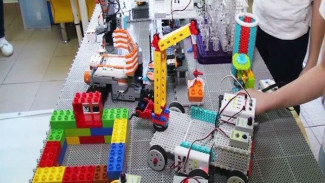 Дом-трансформер, «Умный склад»: юные инженеры представили свои работы на соревнованиях по робототехнике в Надыме