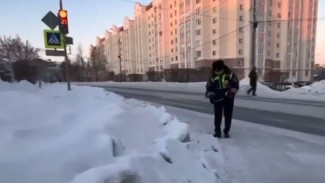 Сотрудники Госавтоинспекции нашли нарушения в уборке улиц и дорог в Салехарде