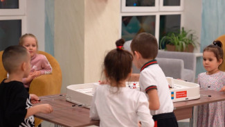 В Красноселькупе открыли развлекательное пространство для детей и молодежи 