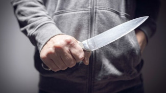 Житель Ноябрьска решил конфликт ударом ножа в живот