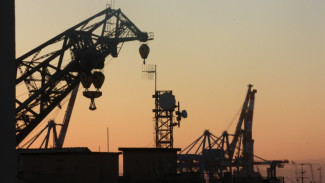 Минэнерго планирует ограничить экспорт с субсидируемых СПГ-заводов