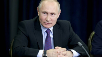 Владимир Путин подписал пакет об ужесточении наказания за реабилитацию нацизма в сети