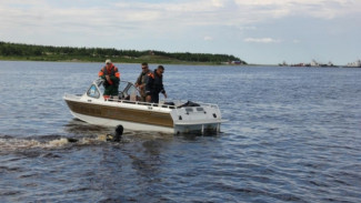 Ямальские спасатели обнаружили двух мужчин, которые потерялись на реке