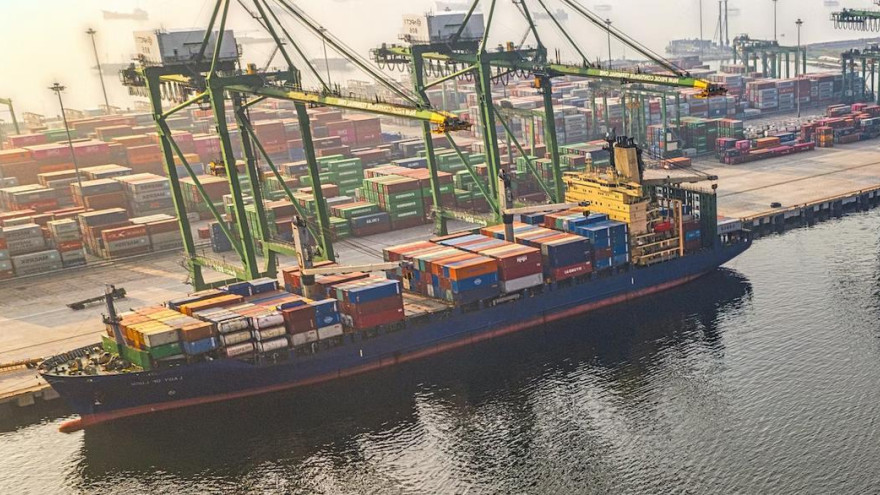 Доходы стивидоров предложено учитывать в расценках на аренду инфраструктуры портов