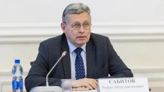 Сабитов: китайский бизнес рассматривает Россию как ключевого партнера