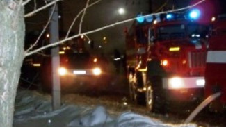 На трассе в Пуровском районе полностью сгорел «Камаз»
