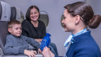 Волшебство на высоте: ямальские дети получат новогодние подарки в небе