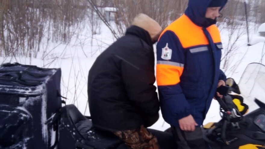 В Красноселькупском районе ямалспасовцы вызволили из беды мужчину