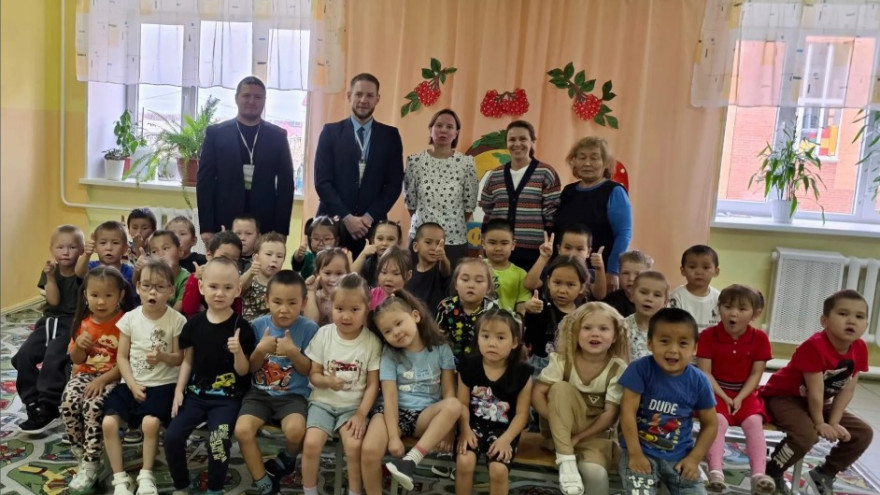 В Пуровском районе начали проводить выездные уроки финансовой грамотности