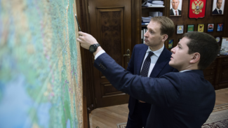 Глава Ямала провел рабочую встречу с министром по развитию Дальнего Востока и Арктики Александром Козловым