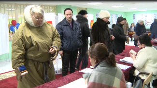 Оленевод преодолел 200 км, чтобы отдать свой голос на выборах президента (ВИДЕО)