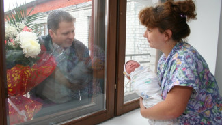 Закрытый на карантин роддом Муравленко вновь начал принимать будущих мам