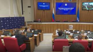 Впереди новая пятилетка: парламент Ямала приступил к работе