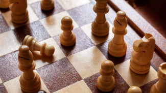 В Ноябрьске кубок по шахматам будут транслировать с помощью электронных досок