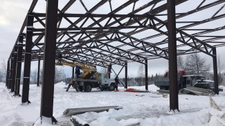 В Салехарде завершают строительство новой лыжной базы