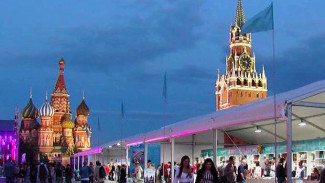 Книжный фестиваль "Красная площадь" прошел в Москве