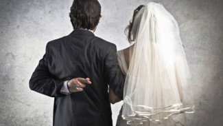 В Ноябрьске будут судить группировку, торгующую фиктивными браками