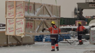 Суда последнего северного завоза пред великим льдом отправились в Красноярск